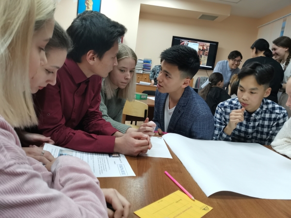 Детектив «Дело о краже в библиотеке» 